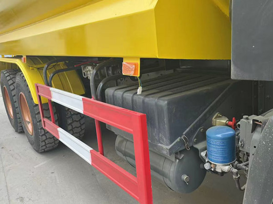 Howo 6x4 Watering Truck - 图片 3